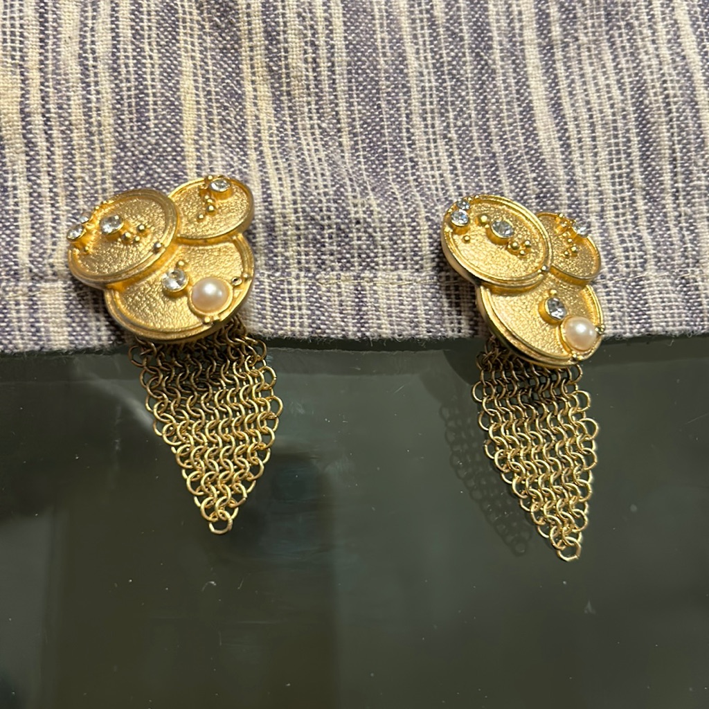 Signed Whiting And Davis Co Clip On Earrings Gold Tone